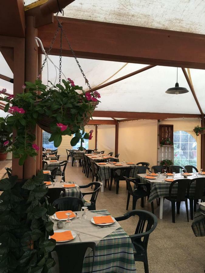 U' Fore B&B Relax Garden Noci Exterior photo